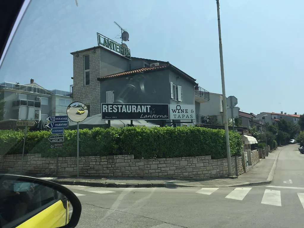 Apartments By The Sea Pula Croatia